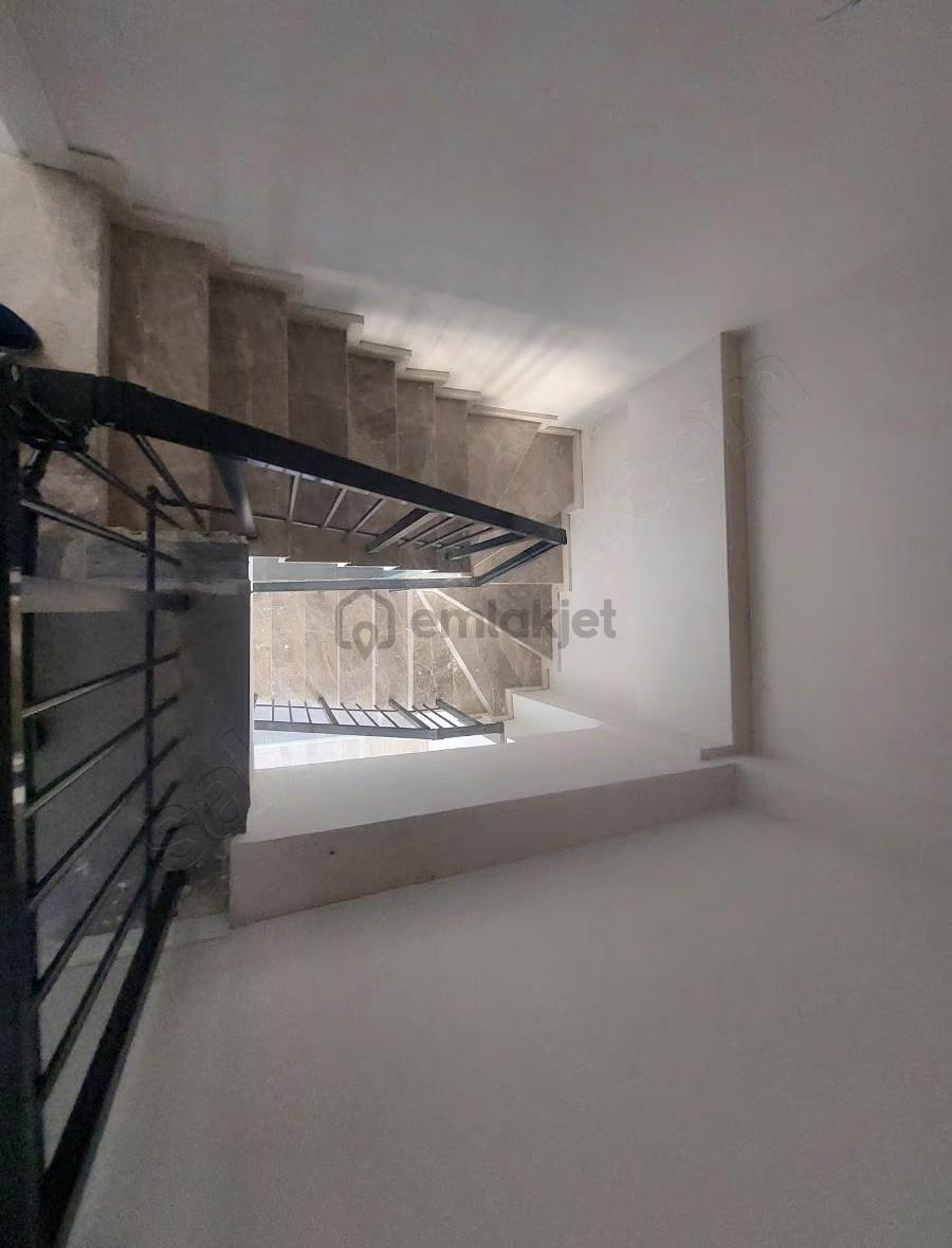 Kızılot Mahallesinde Satılık Dubleks Daire - 4