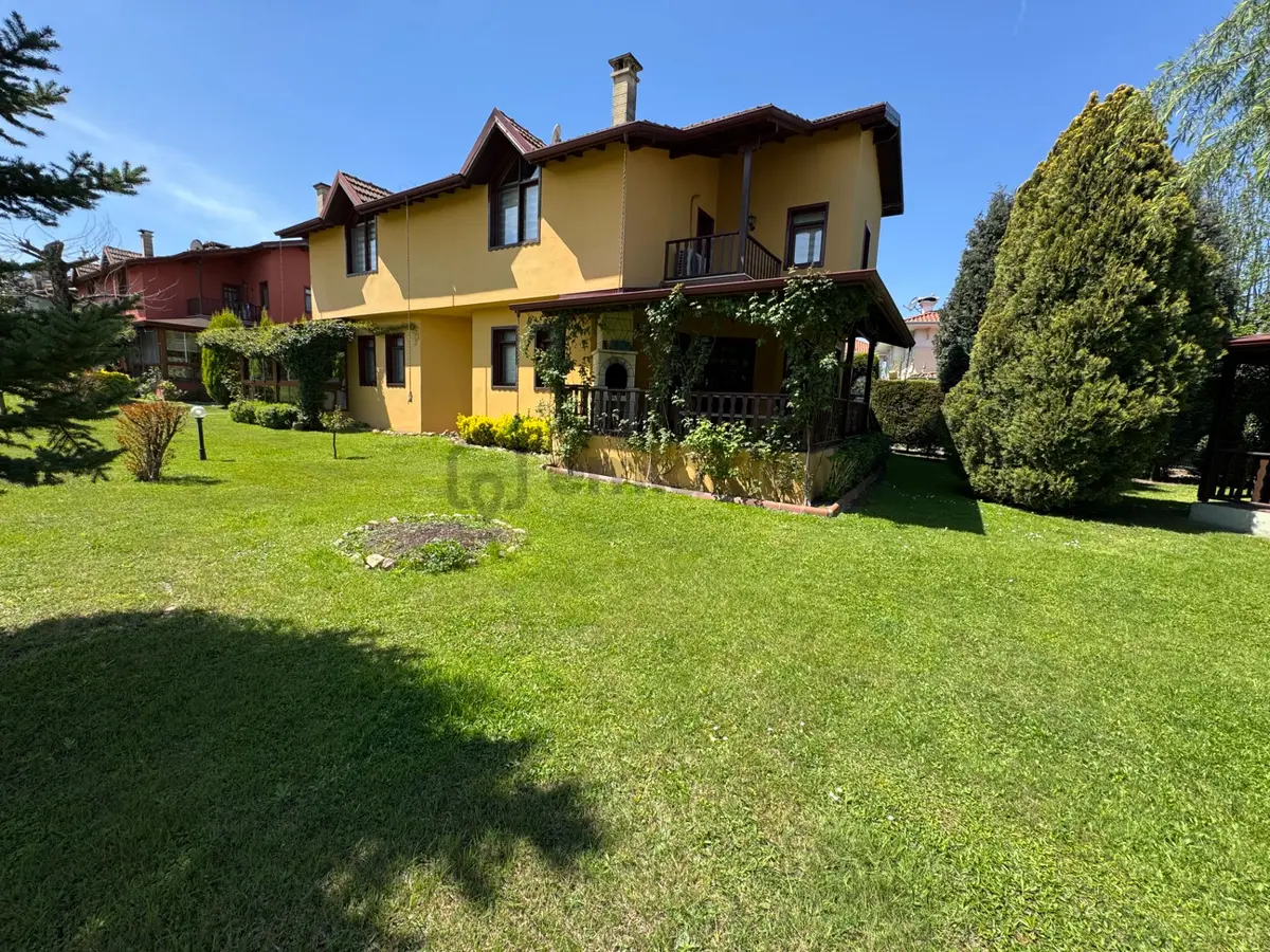 Sapanca Kırkpınar’da Site İçinde Satılık Villa… - 6