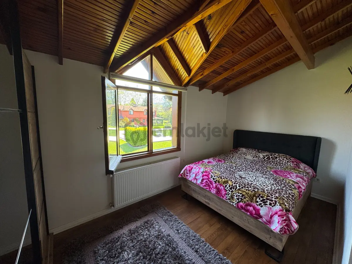 Sapanca Kırkpınar’da Site İçinde Satılık Villa… - 33