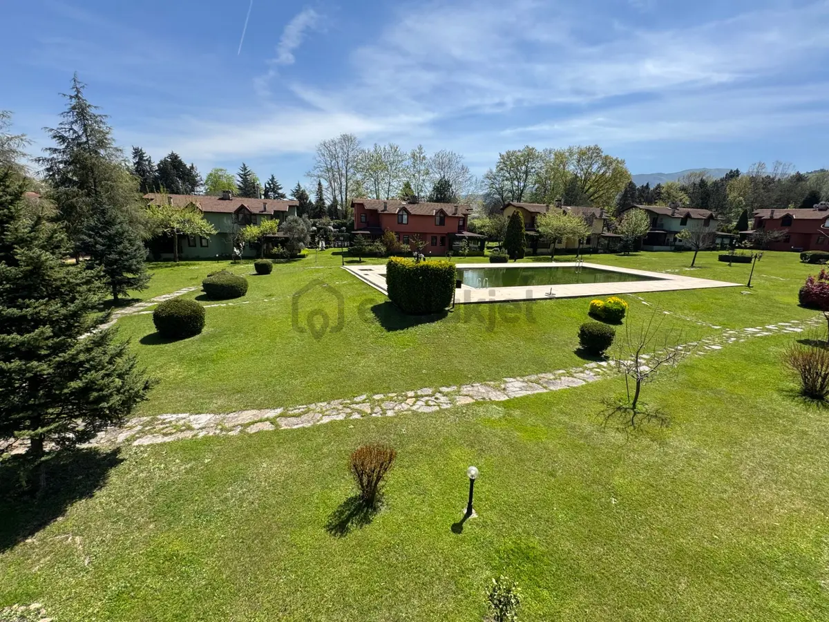 Sapanca Kırkpınar’da Site İçinde Satılık Villa… - 9