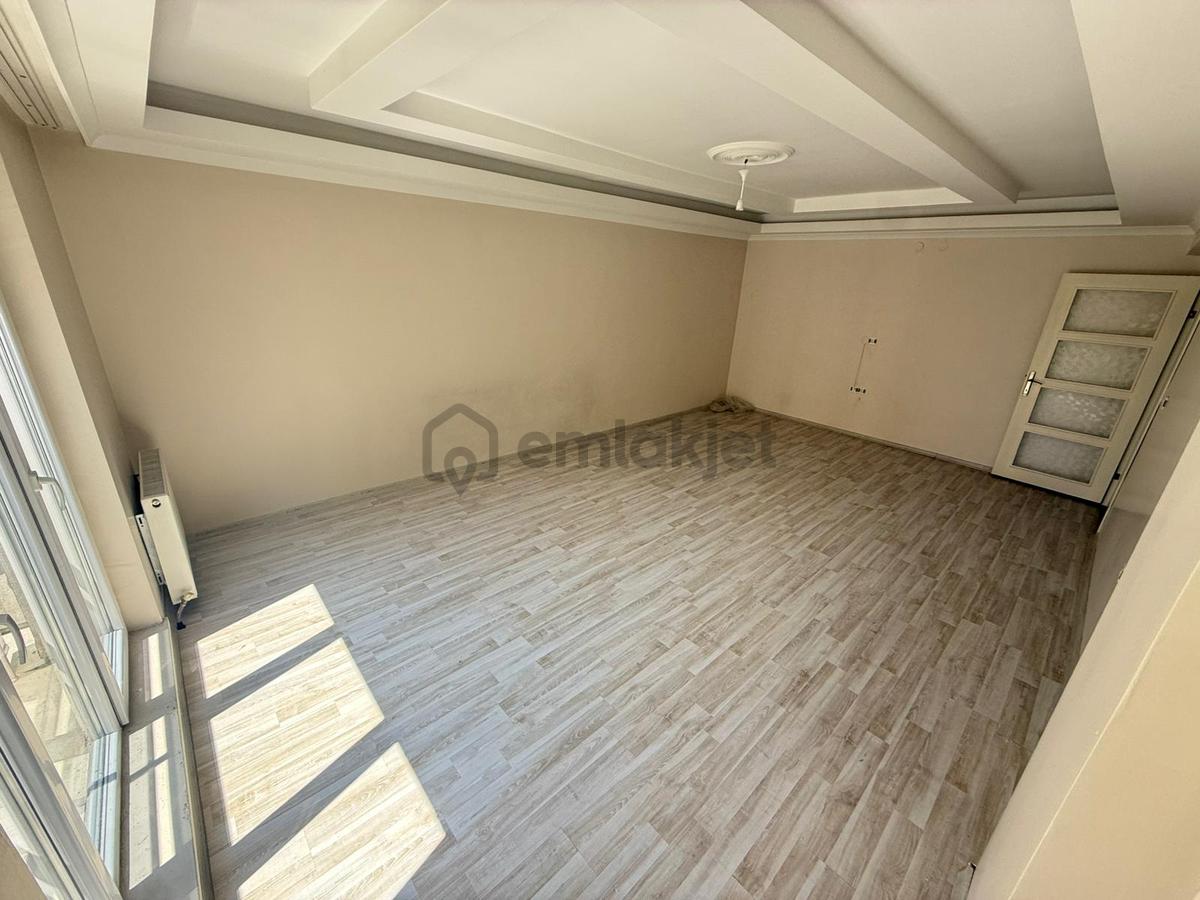 Es-astan Mareşalde Genç Binada Masrafsız Satılık Daire - 7