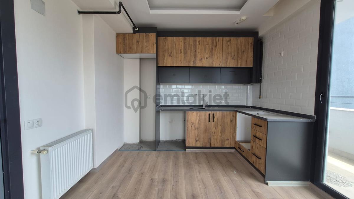 Tecede Denize Yürüme Mesafesinde 3+1 Ebeveyn Banyolu Satılık - 4