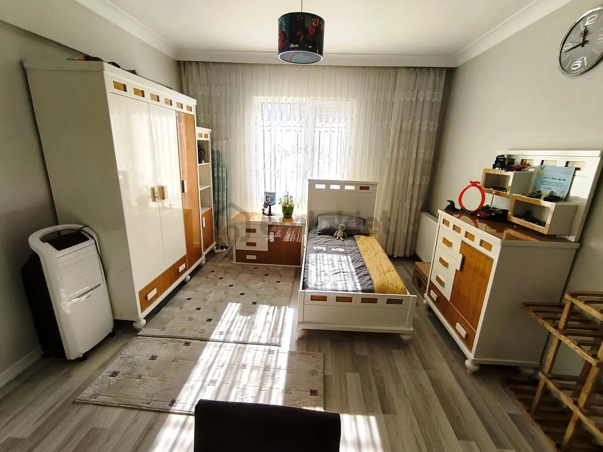 Genelkurmay Karşısı İstasyon Mahallesinde Ters Dubleks 3+1 Daire - 15