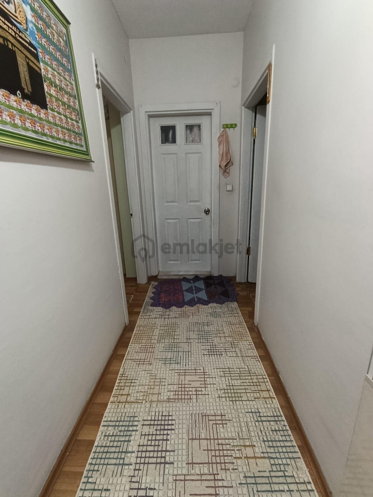 Osmangazi Mahallesinde Satılık 2+1 Daire - 9