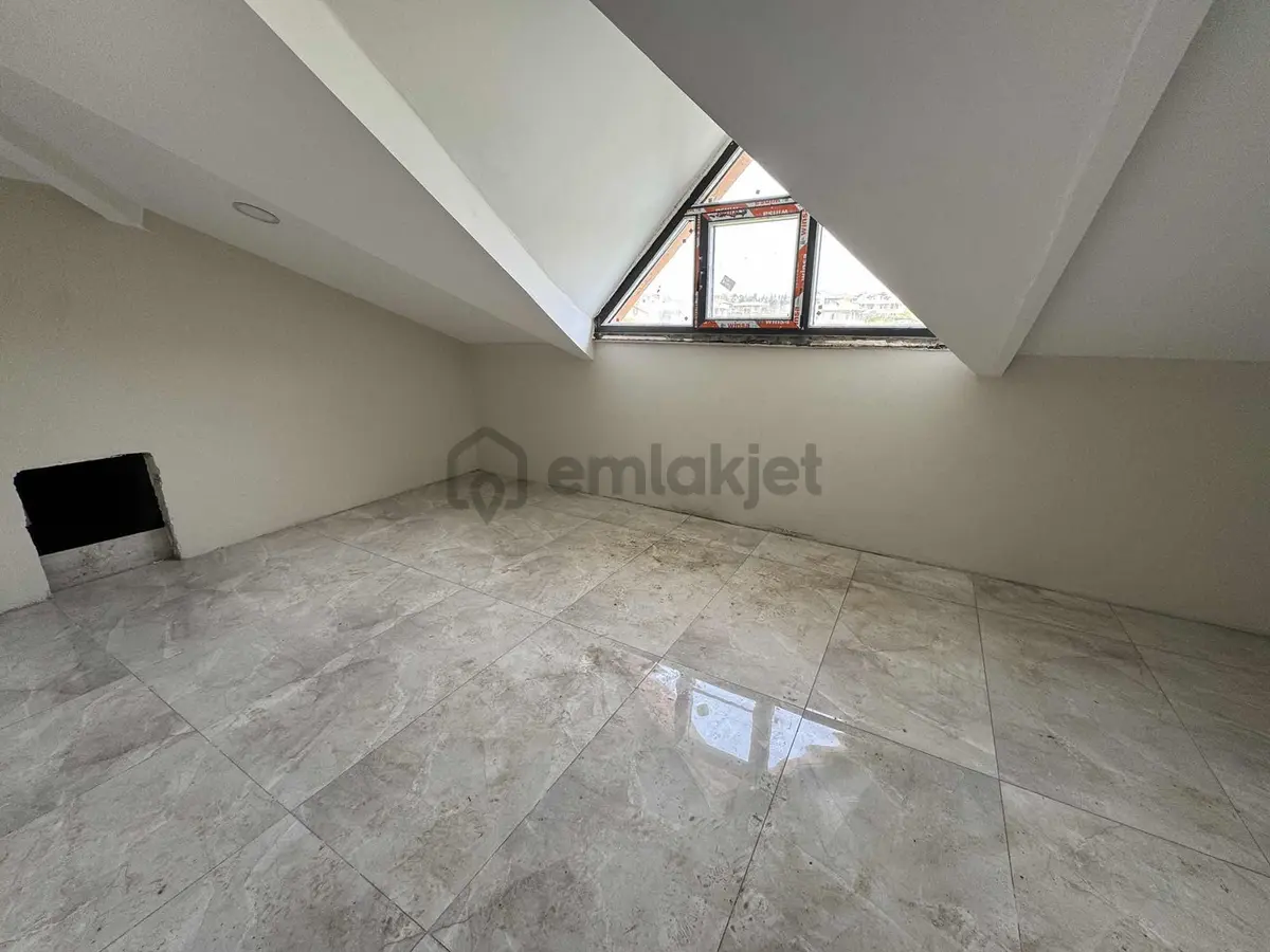 Büyükçekmece Güzelce Müstakil Bahçeli Lüks 6+1 Satılık Villa - 8