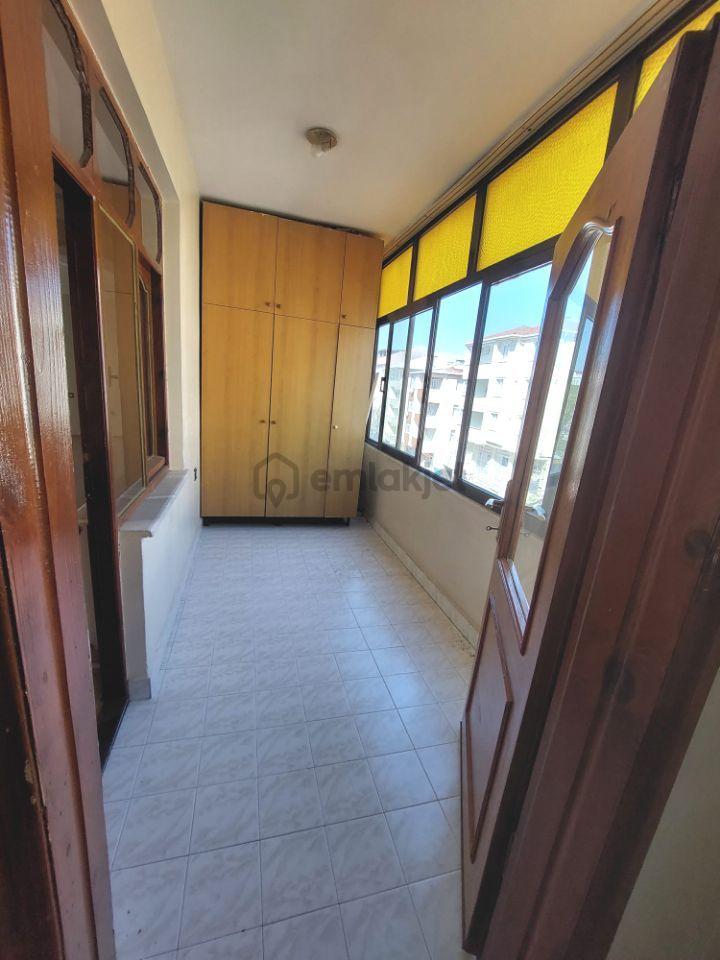 Sahibinden Cadde Üzeri Kiralık Daire - 13