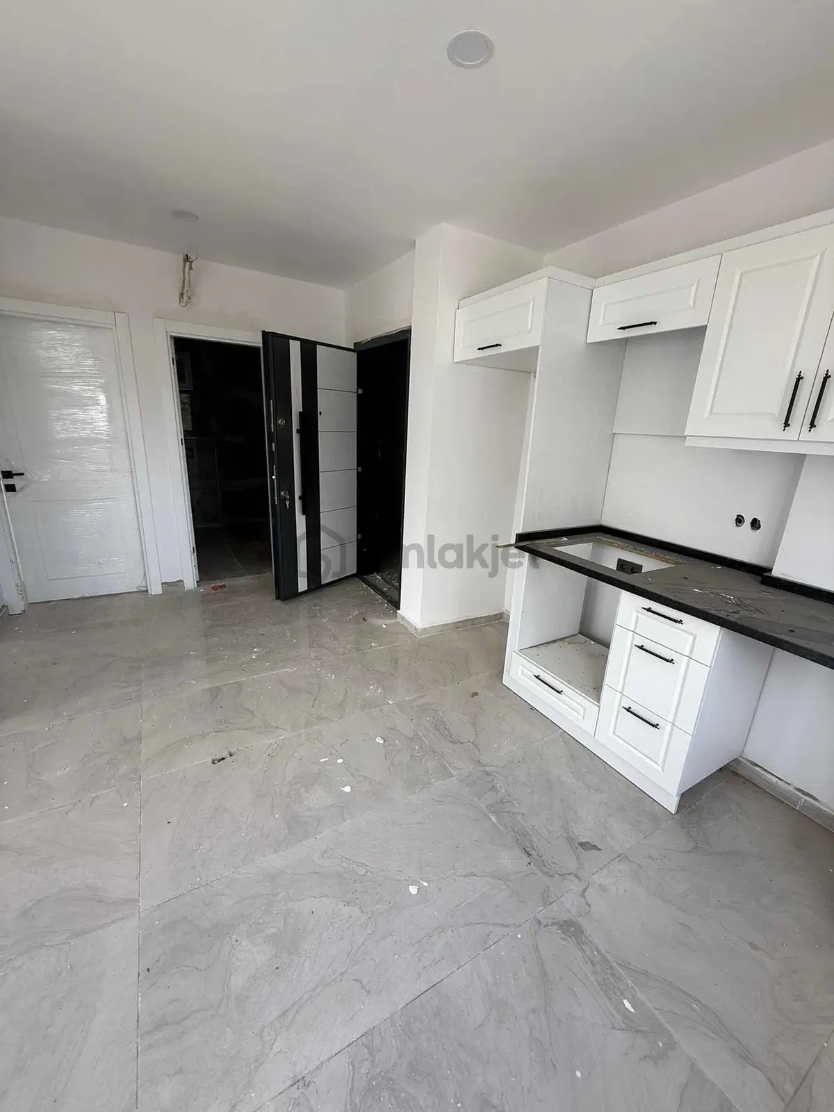 Avsallar 2+1 Satılık Daire - 2