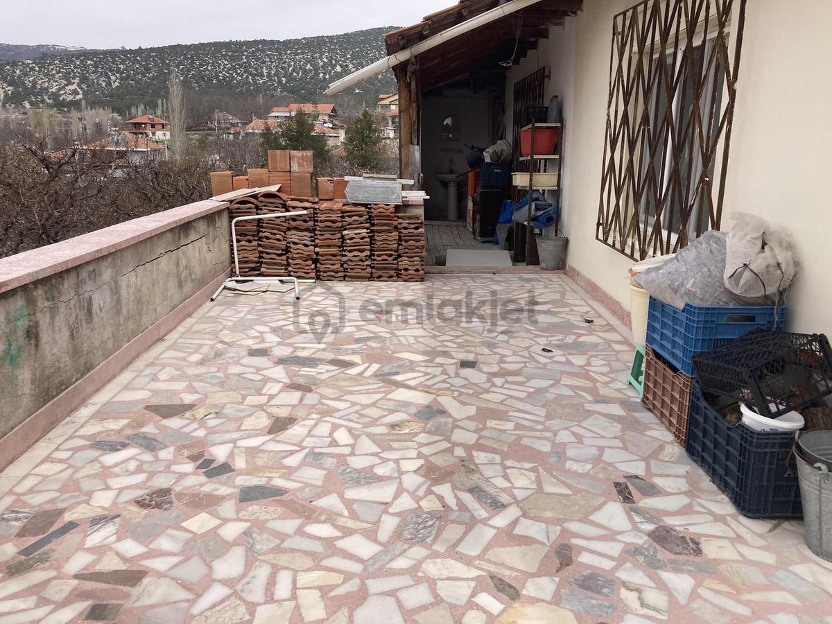 Korkuteli Sülekler Merkezde İçerisinde Evi Olan Bahçe ! - 9