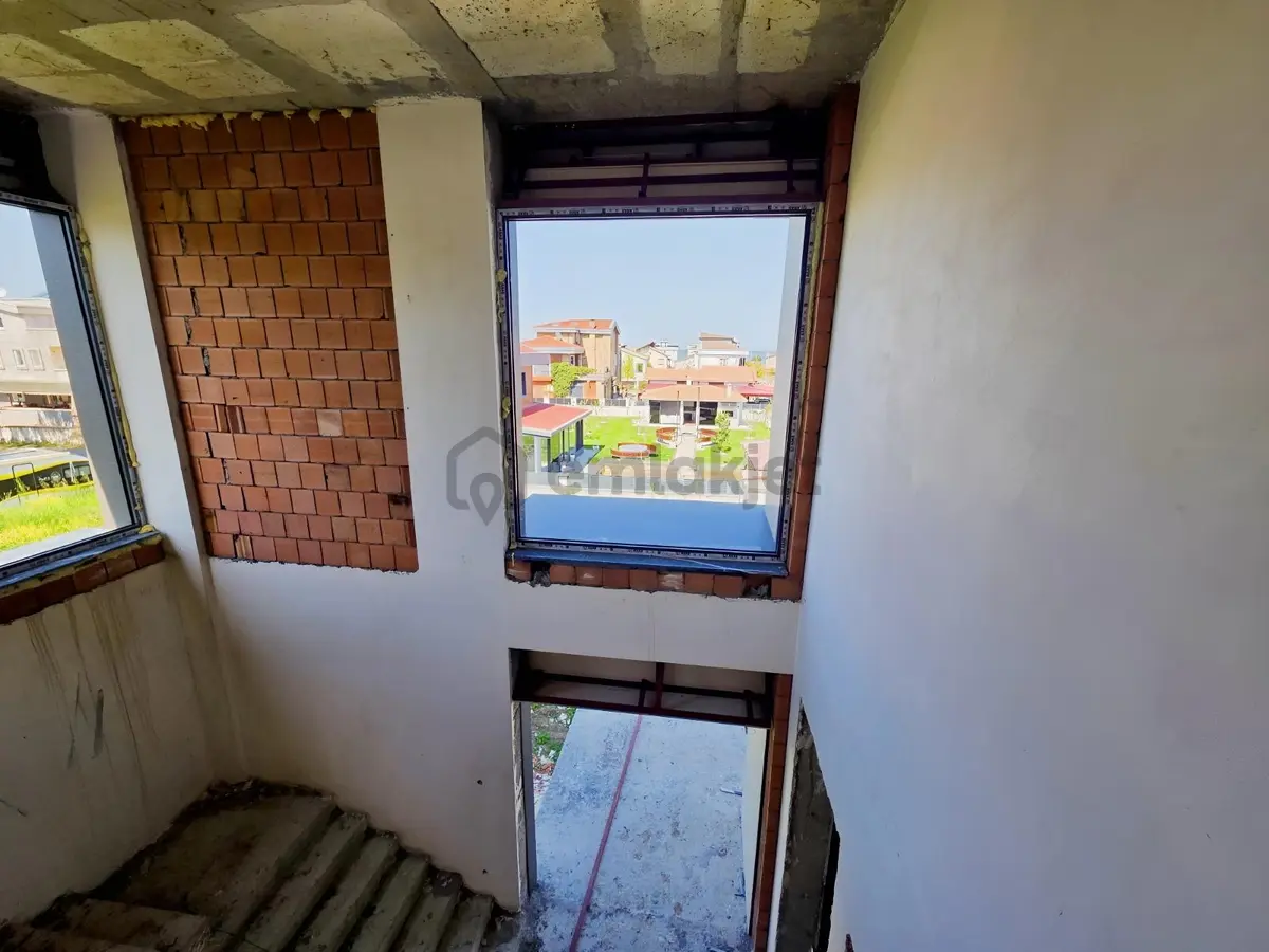 Remax Parla Dan Çakırlar Da Satılık Lüks Villa - 31