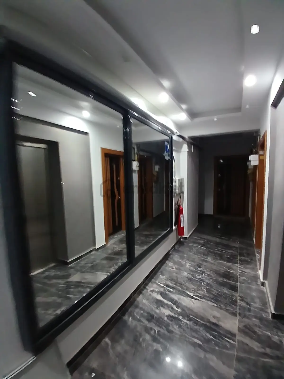 Eşyalı Kiralık Daire Ara Kat Doğalgazlı - 4
