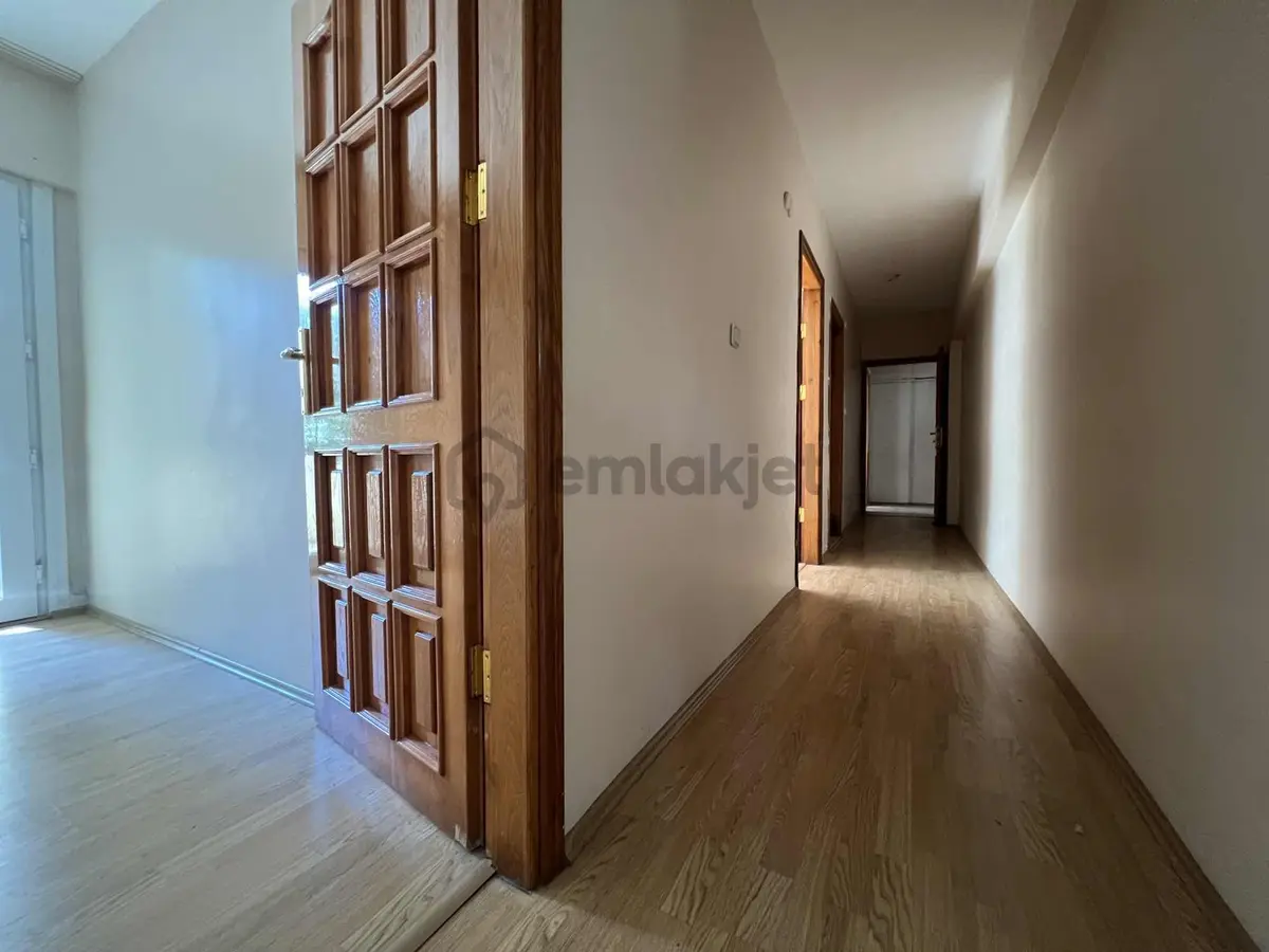 Çengelköyde Site İçerisinde 165 M² 3+1 Daire - 10
