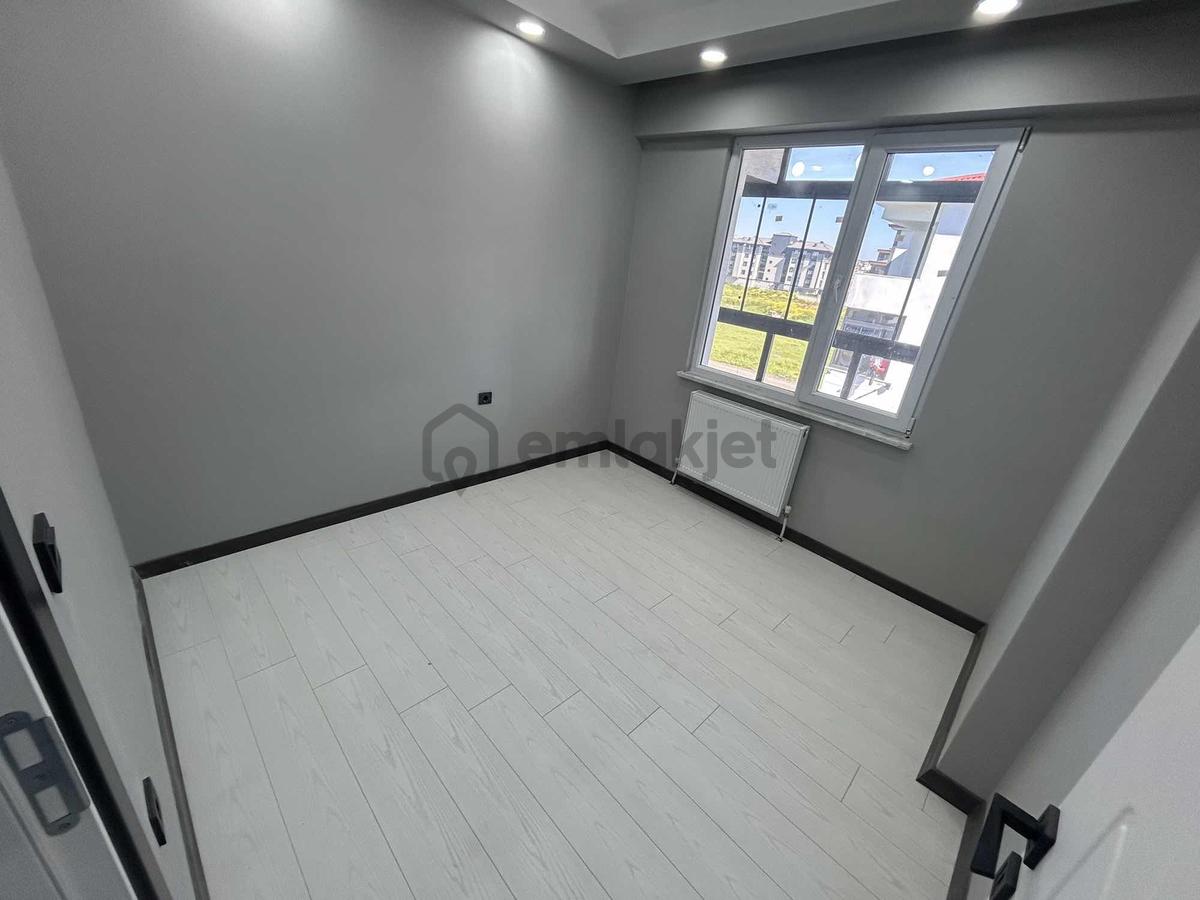 Çobançeşme Mah Satılık Sıfır 2+1 Lüks Daire - 7