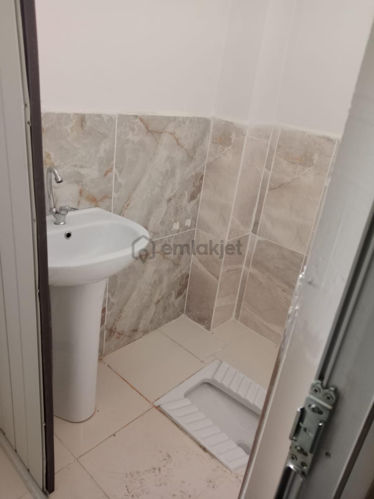 Yıldızkent'de Kiralık İşyeri - 2