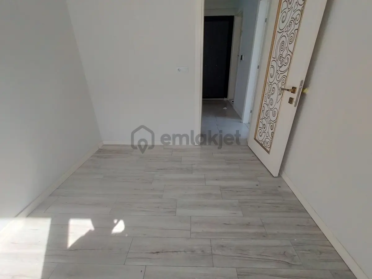 Askeriye Yanında 130m2 3+1 Kiralık Daire - 10