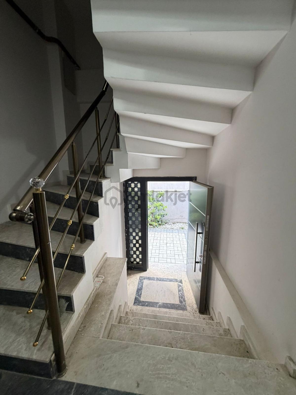 3 Cepheli Ara Kat Satılık Sıfır Daire - 20