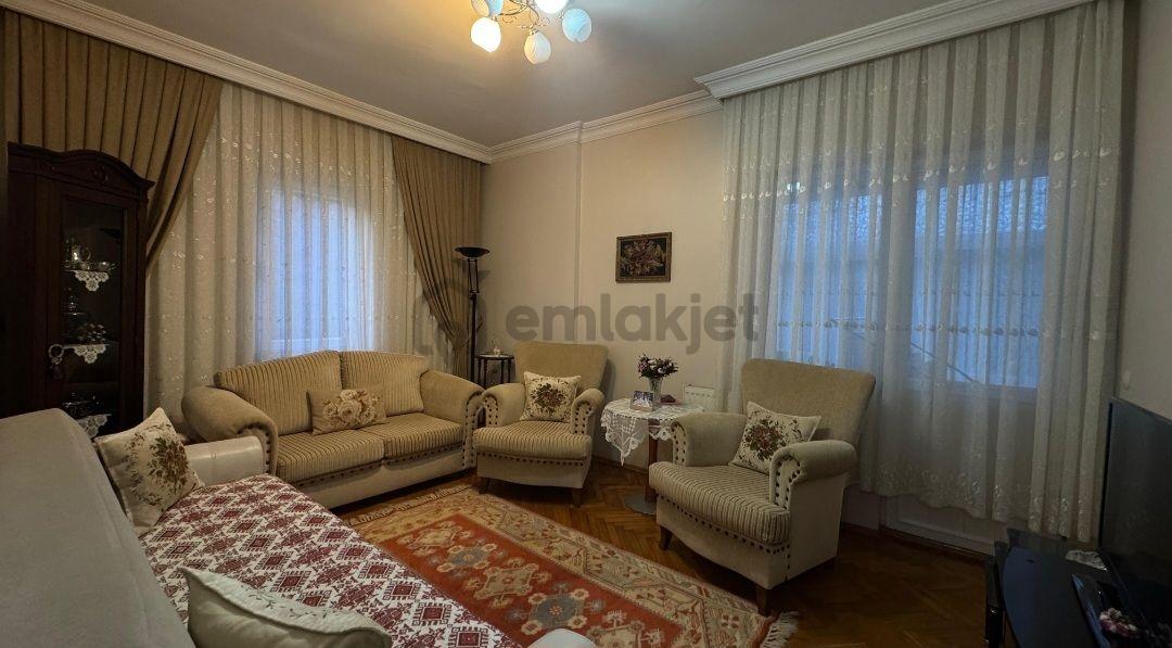 Remax Çağan'dan Merkezi Konumlu Satılık 3+1 Daire - 6