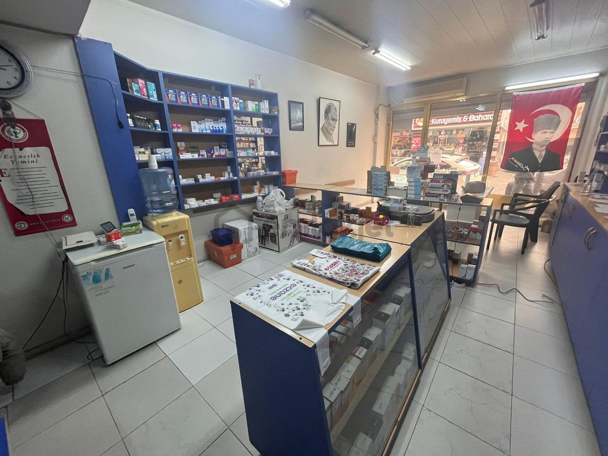 Karşıyaka Nergiz'de Devren Kiralık Ruhsatlı Eczane (resmi Devir) - 8