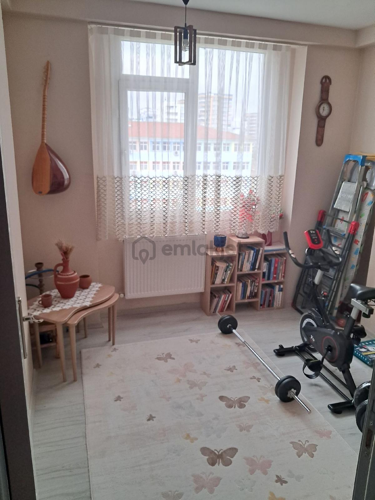 Sahibinden Bulvar Üzeri Nezih Site İçi - 13