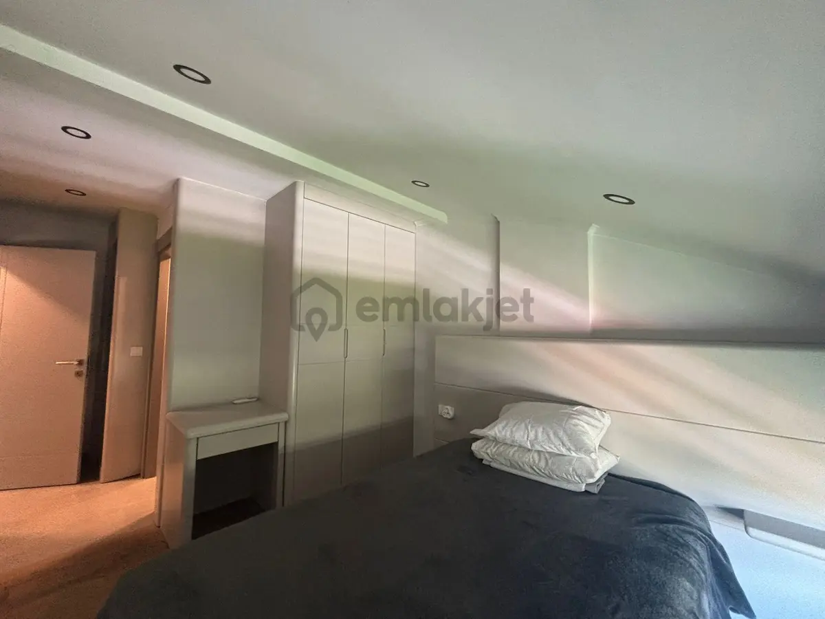 Side'de Havuzlu Eşyalı Kiralık 3+1 Daire - 4