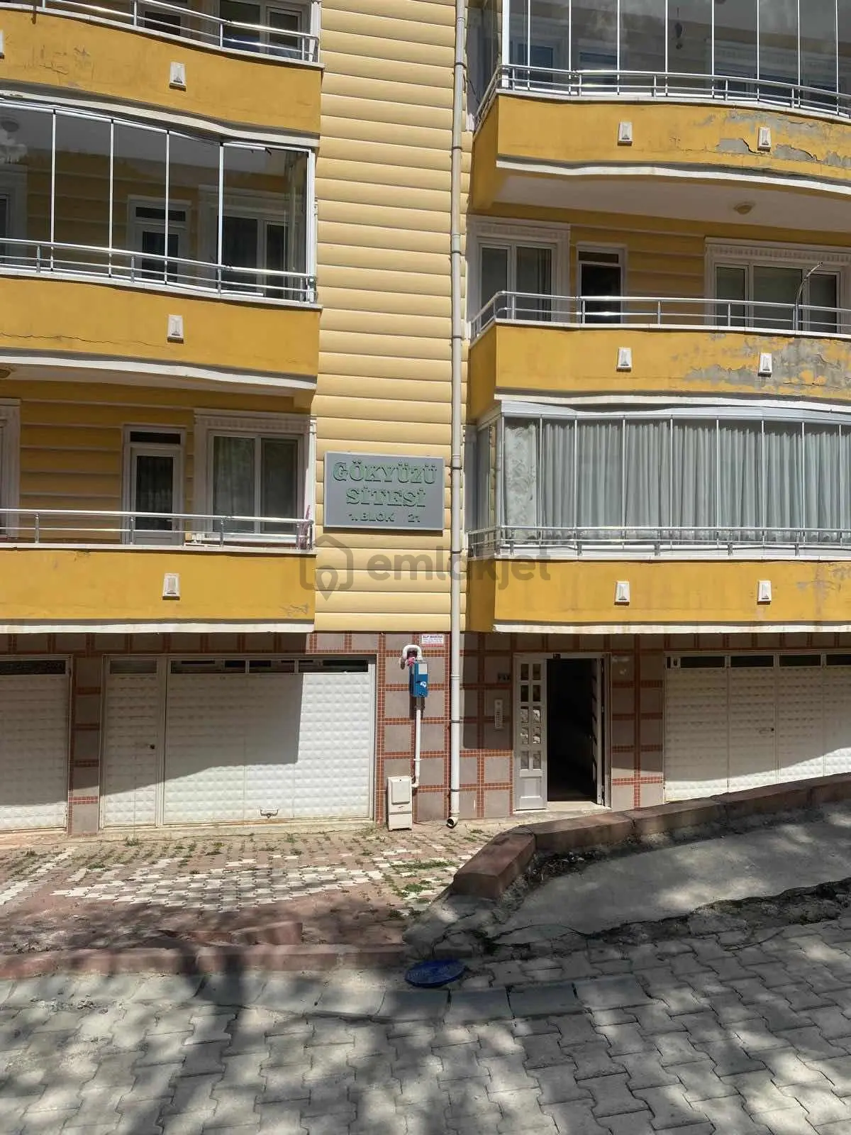 Dinamikten Satlık Daire - 4
