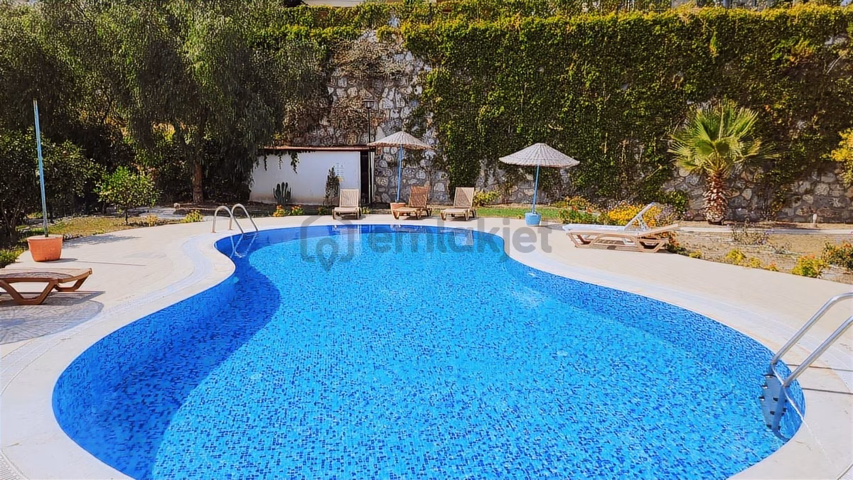 Bodrum Adabükü Turkuaz Sitesinde 2+1 Bakımlı Daire - 3