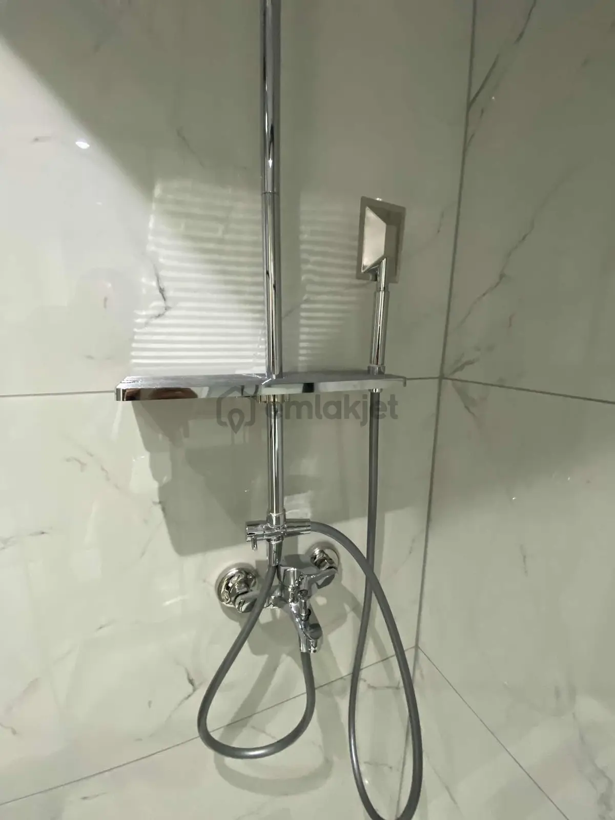 Sıra Kapılarda 3+1 / 140 M2 Arakat Yerden Isıtma Asansörlü Daire - 13