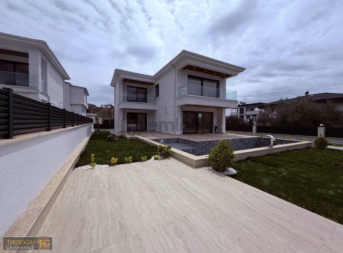 Terzioğlu'ndan Gürede 400 M2 Arsa Üzerinde 3+1 Deluxe Villa - 5