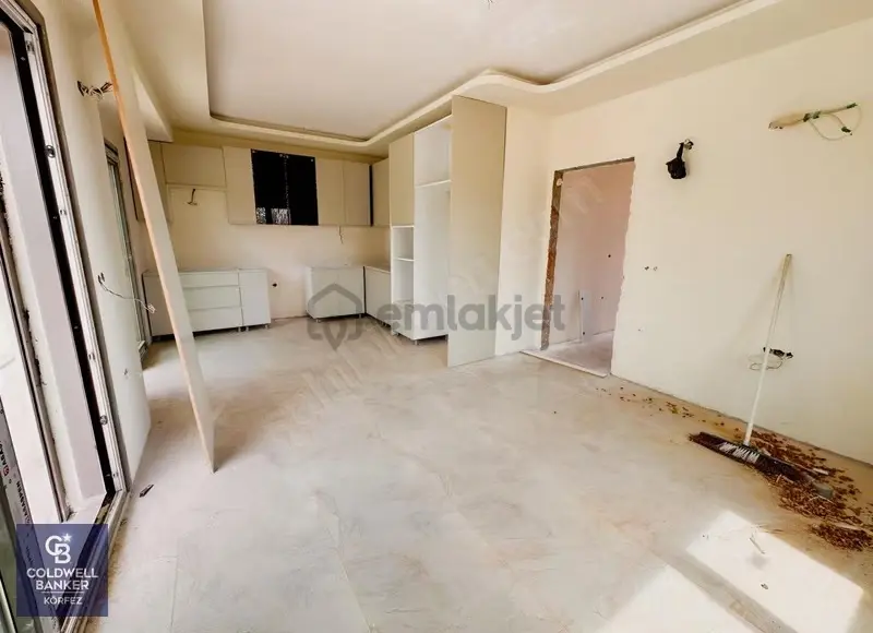 Kızılkeçili'de Site İçinde Satılık Havuzlu Villa - 8