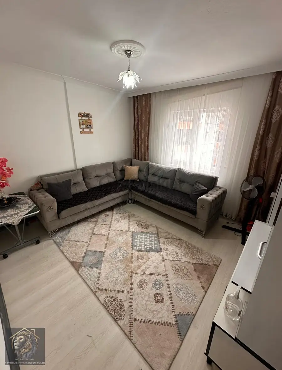 Akşemsettin'de Full Yapılı Cadde Üstü Ara Katta Satılık Daire!!! - 4