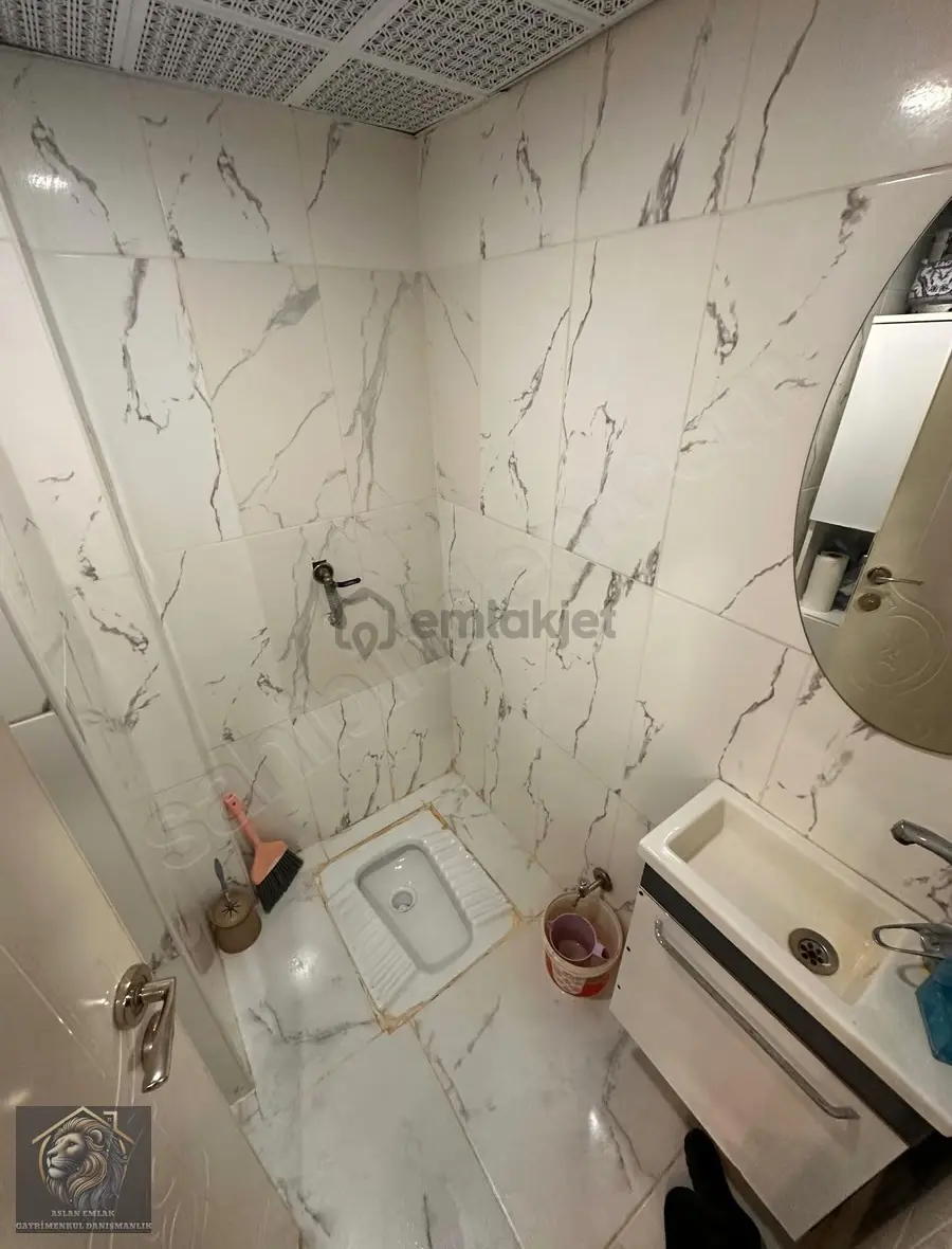 Akşemsettin'de Full Yapılı Cadde Üstü Ara Katta Satılık Daire!!! - 33