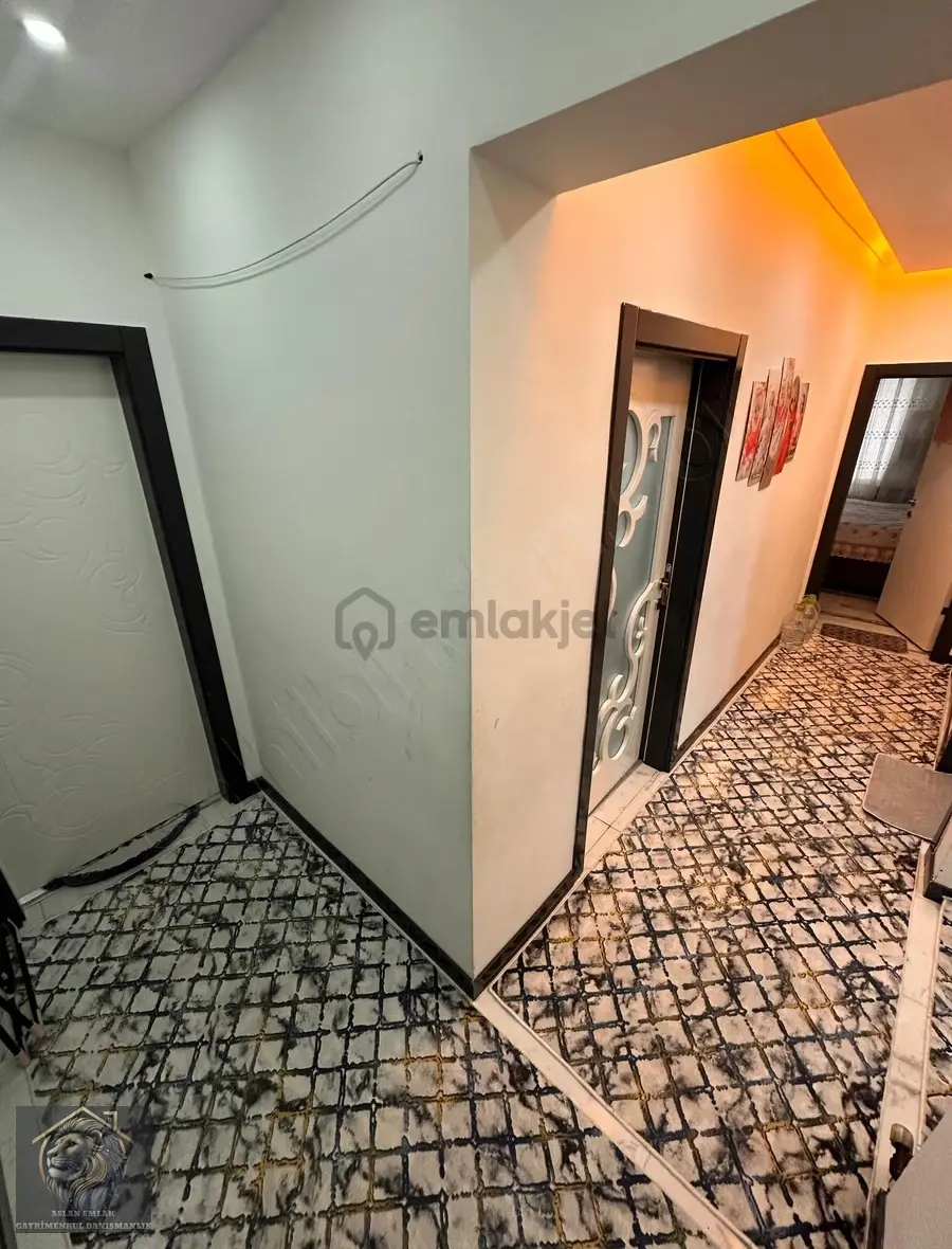 Akşemsettin'de Full Yapılı Cadde Üstü Ara Katta Satılık Daire!!! - 20