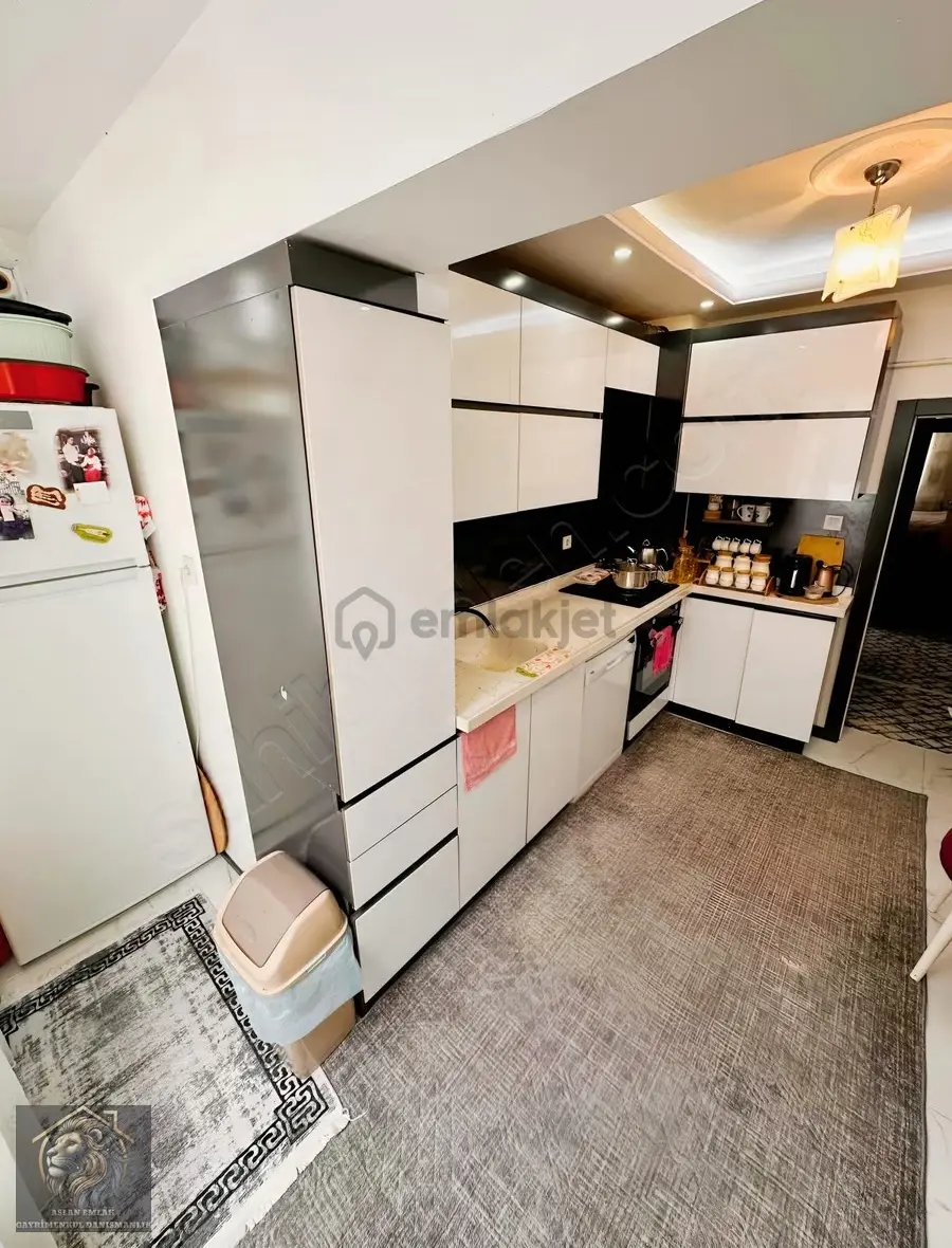 Akşemsettin'de Full Yapılı Cadde Üstü Ara Katta Satılık Daire!!! - 10
