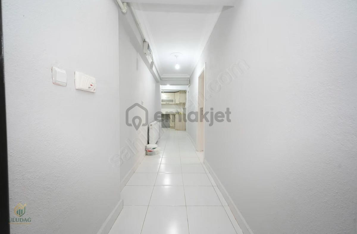 Kültür Mah. Giriş Kat 2+1 Geniş Müstakil Daire - 10