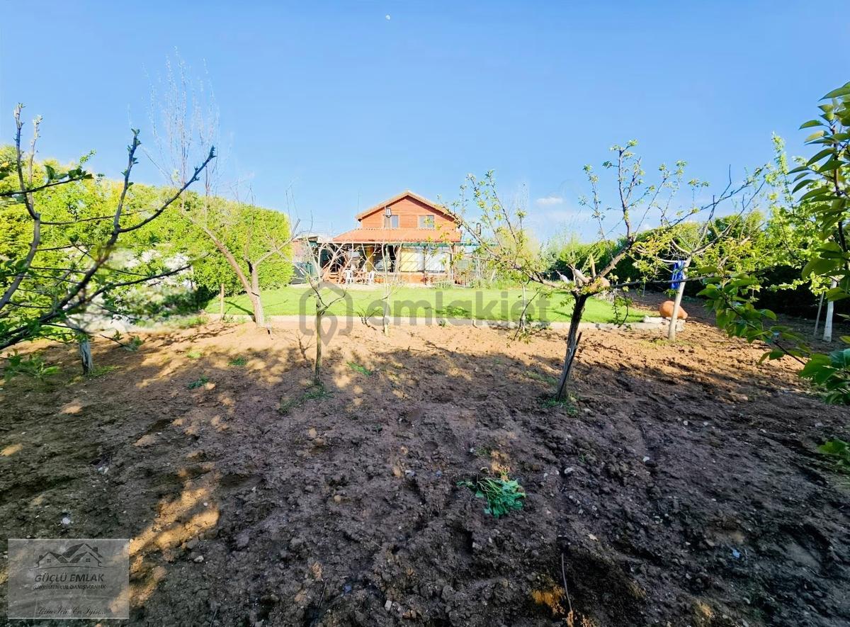 Satılık Çok Güzel Hobi Bahçesi/çiftlik Evi - 3