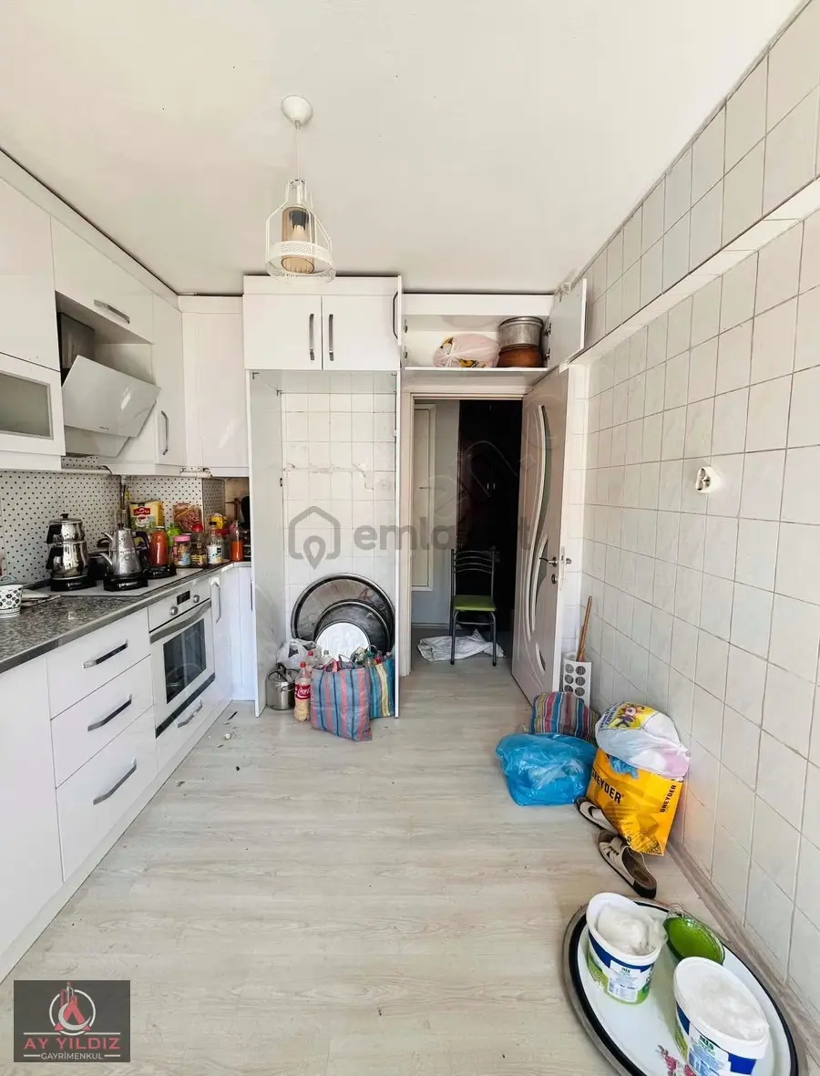 Manisa Tevfikiye Mah 3+1 140 M2 Köşe Daire - 12