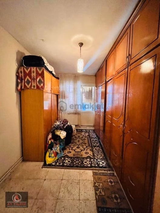 Manisa Tevfikiye Mah 3+1 140 M2 Köşe Daire - 2