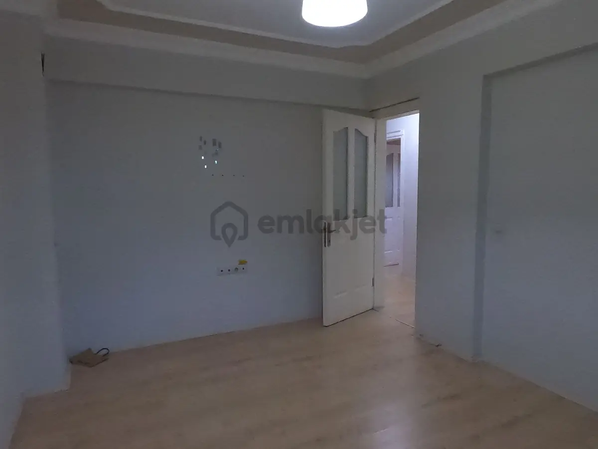Satılık 3+1 Ebeveyn Banyolu Daire Bağbaşı - 7