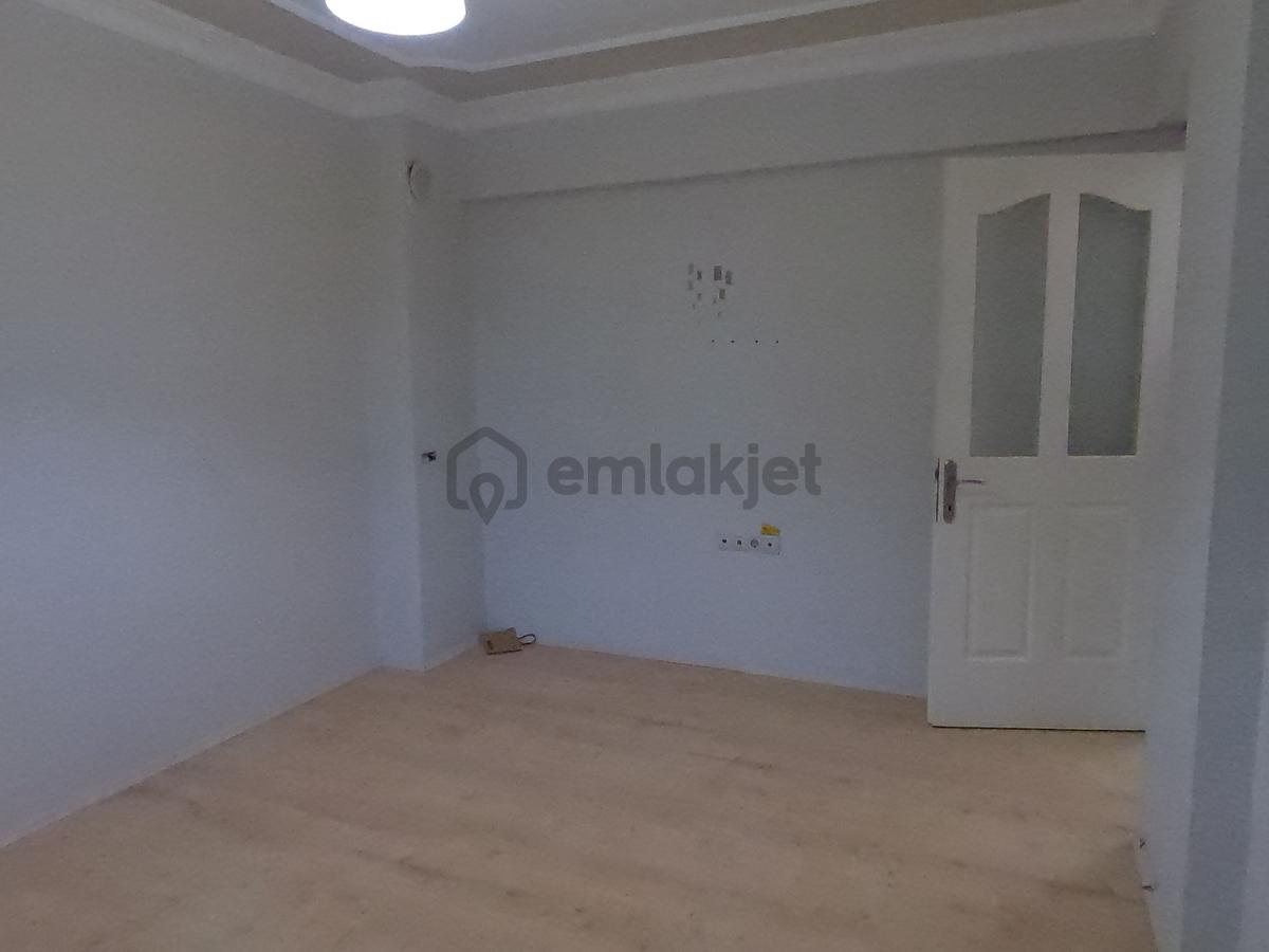 Satılık 3+1 Ebeveyn Banyolu Daire Bağbaşı - 10