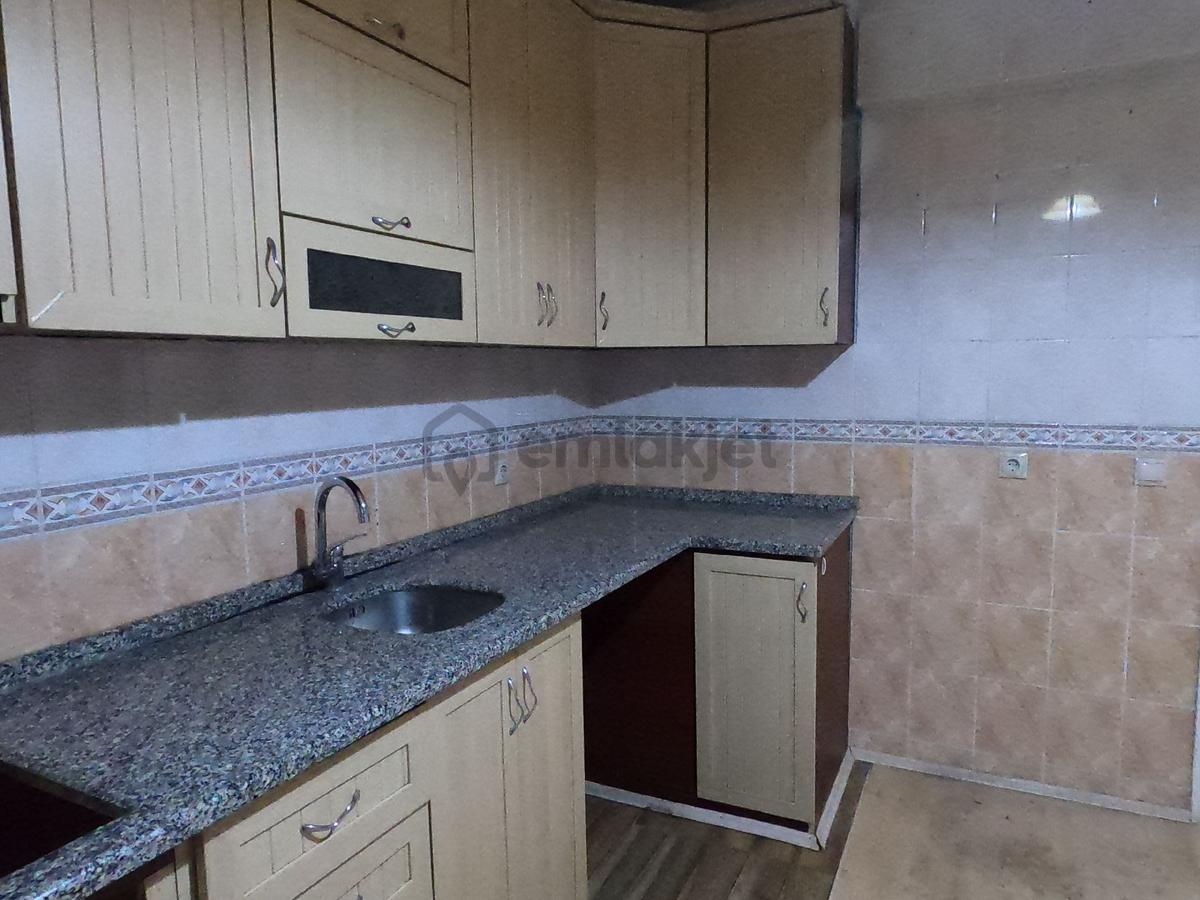 Satılık 3+1 Ebeveyn Banyolu Daire Bağbaşı - 19