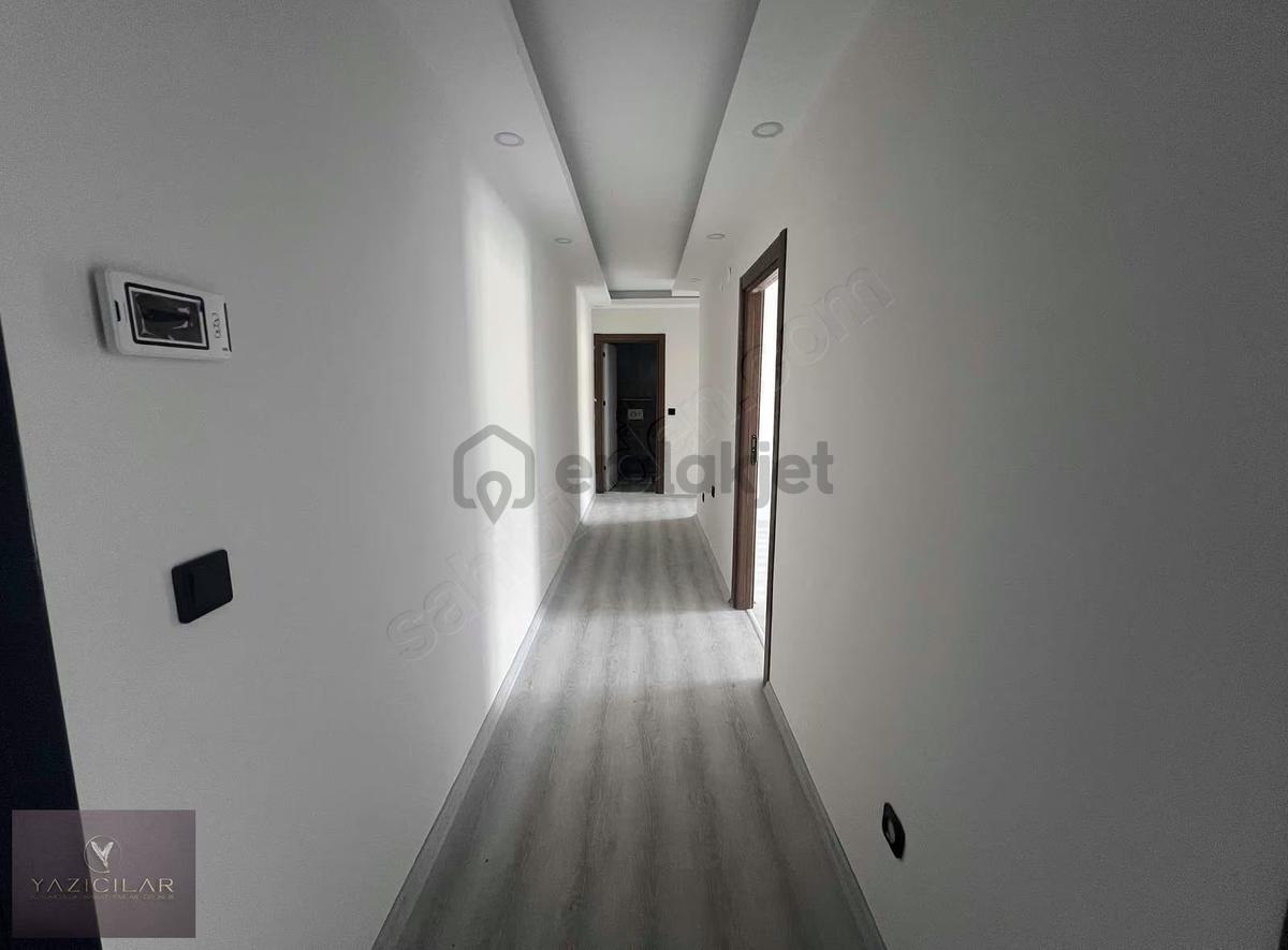 Suşehri Hastane Yanı Satılık 2+1 Daire - 8