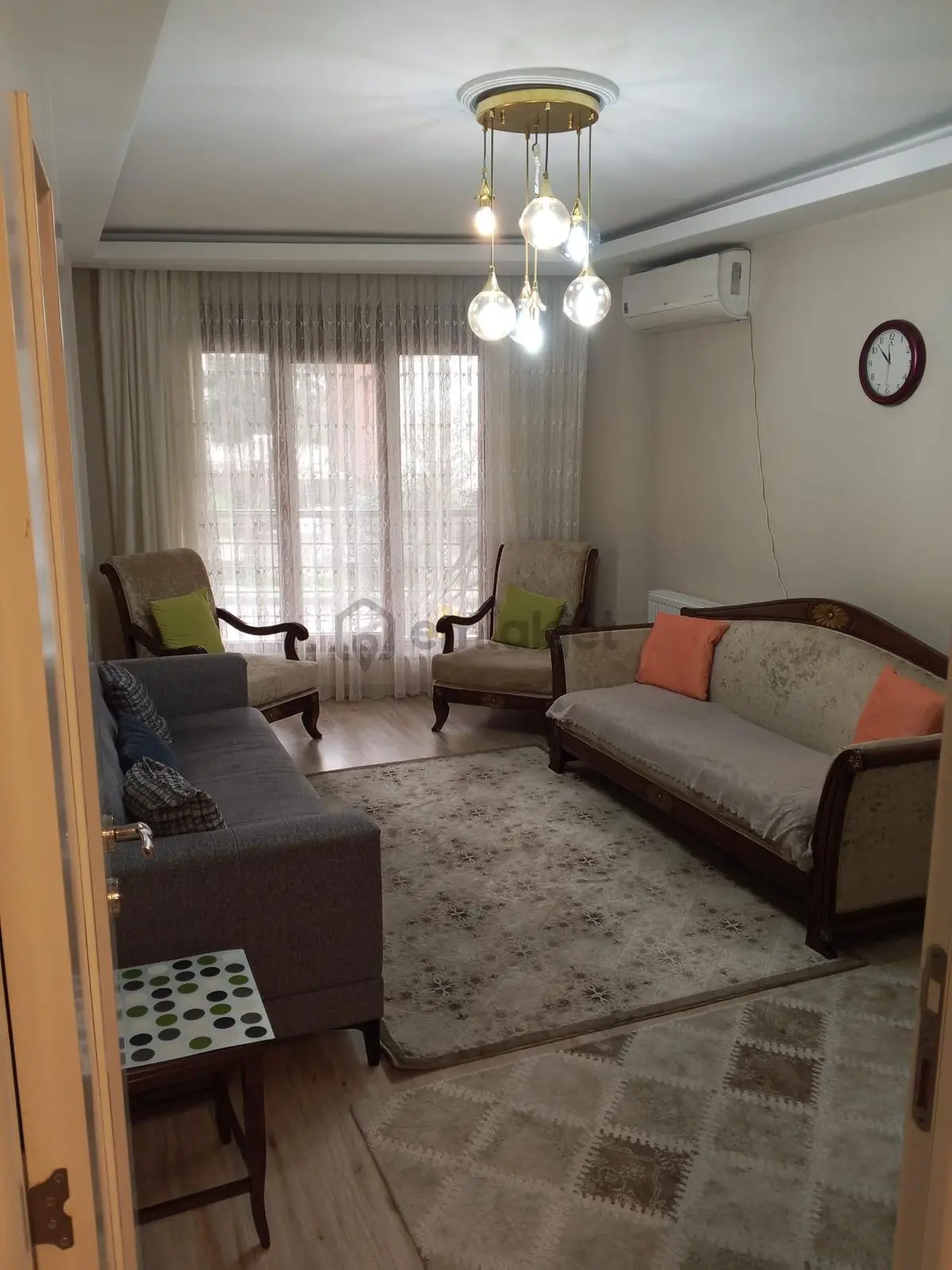 Küçükçekmece Tepeüstü'nde Satılık 2+1 Yüksek Giriş Daire - 5