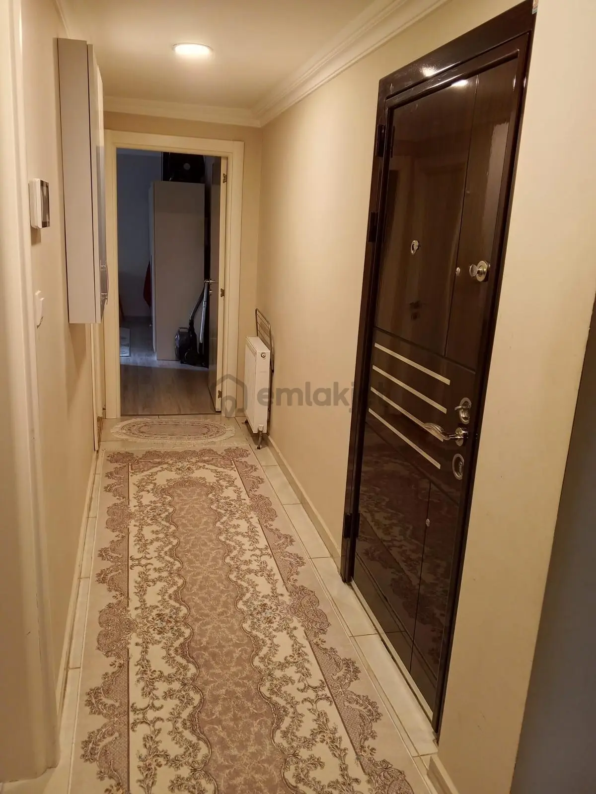 Küçükçekmece Tepeüstü'nde Satılık 2+1 Yüksek Giriş Daire - 8
