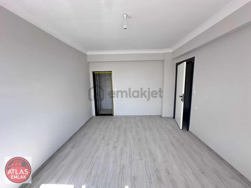 Atlas'tan Sıfıryapı Öncephe Genişbalkon Ortakat 3+1 - 21