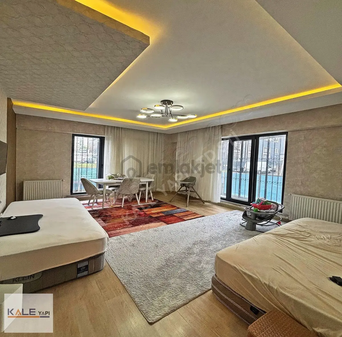 Metrobüs Yanı, Site İçi 2+1 Daire (90m² Net) - 34