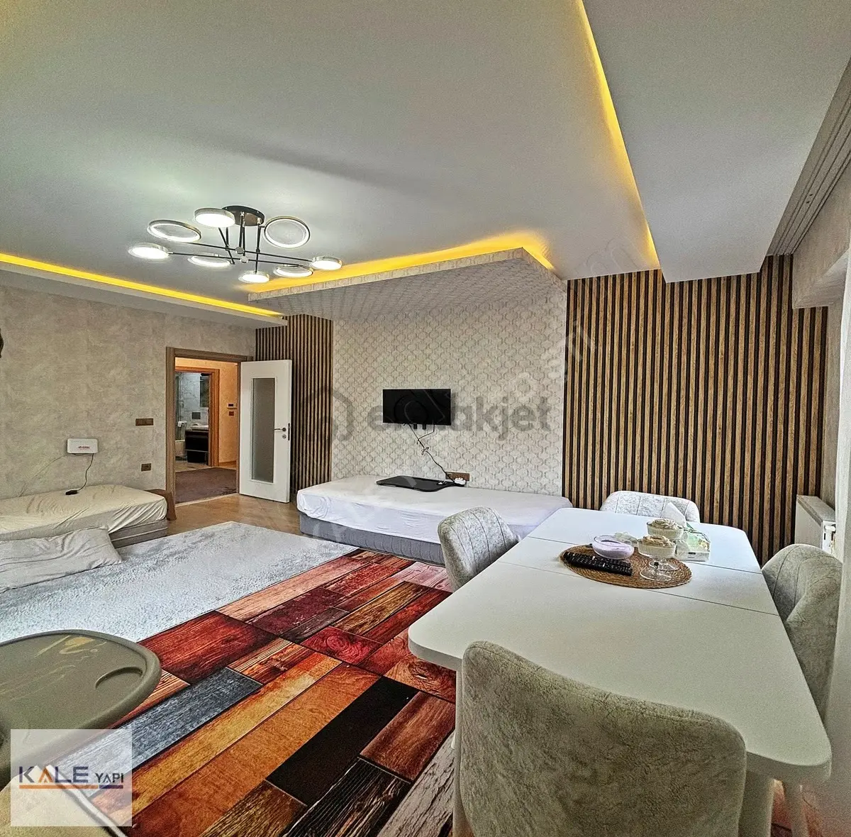 Metrobüs Yanı, Site İçi 2+1 Daire (90m² Net) - 26