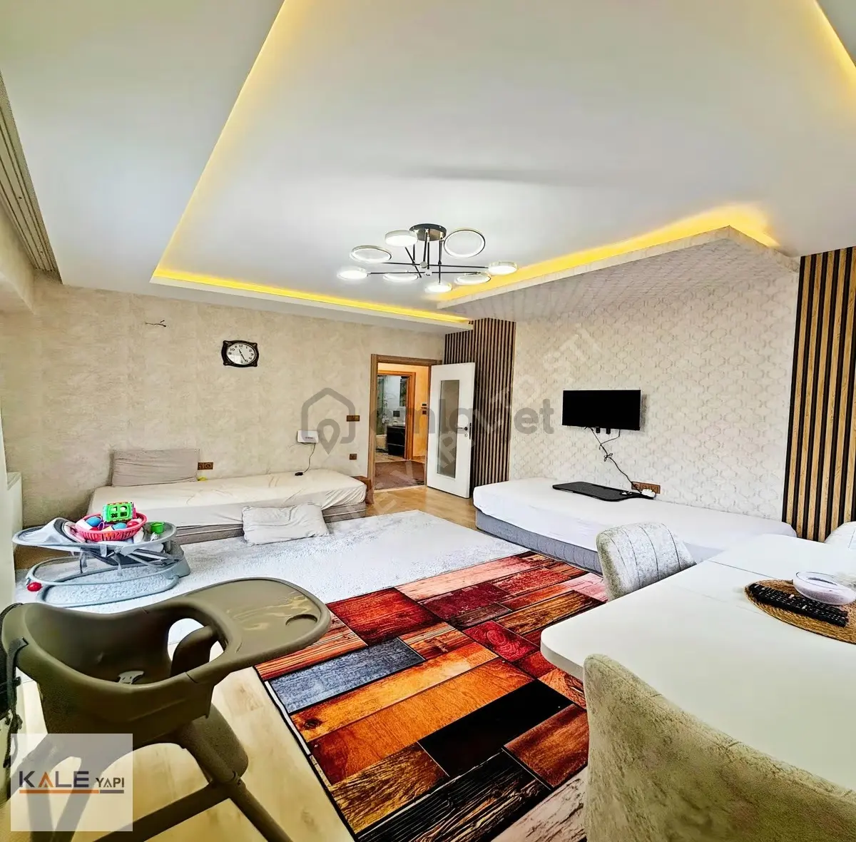 Metrobüs Yanı, Site İçi 2+1 Daire (90m² Net) - 18