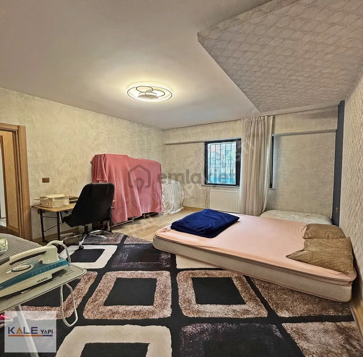 Metrobüs Yanı, Site İçi 2+1 Daire (90m² Net) - 23
