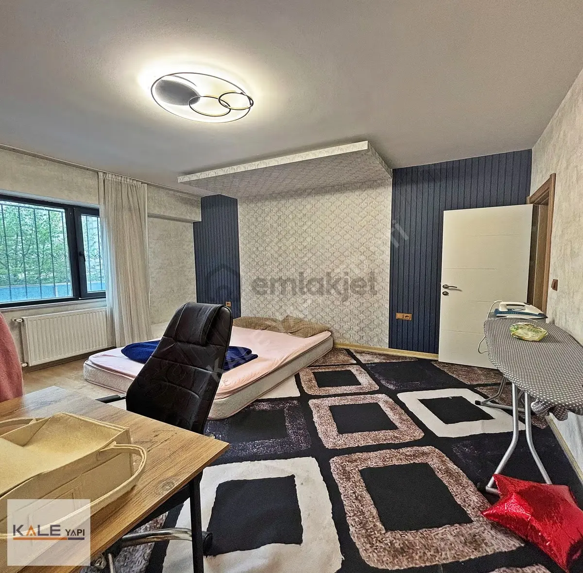Metrobüs Yanı, Site İçi 2+1 Daire (90m² Net) - 28