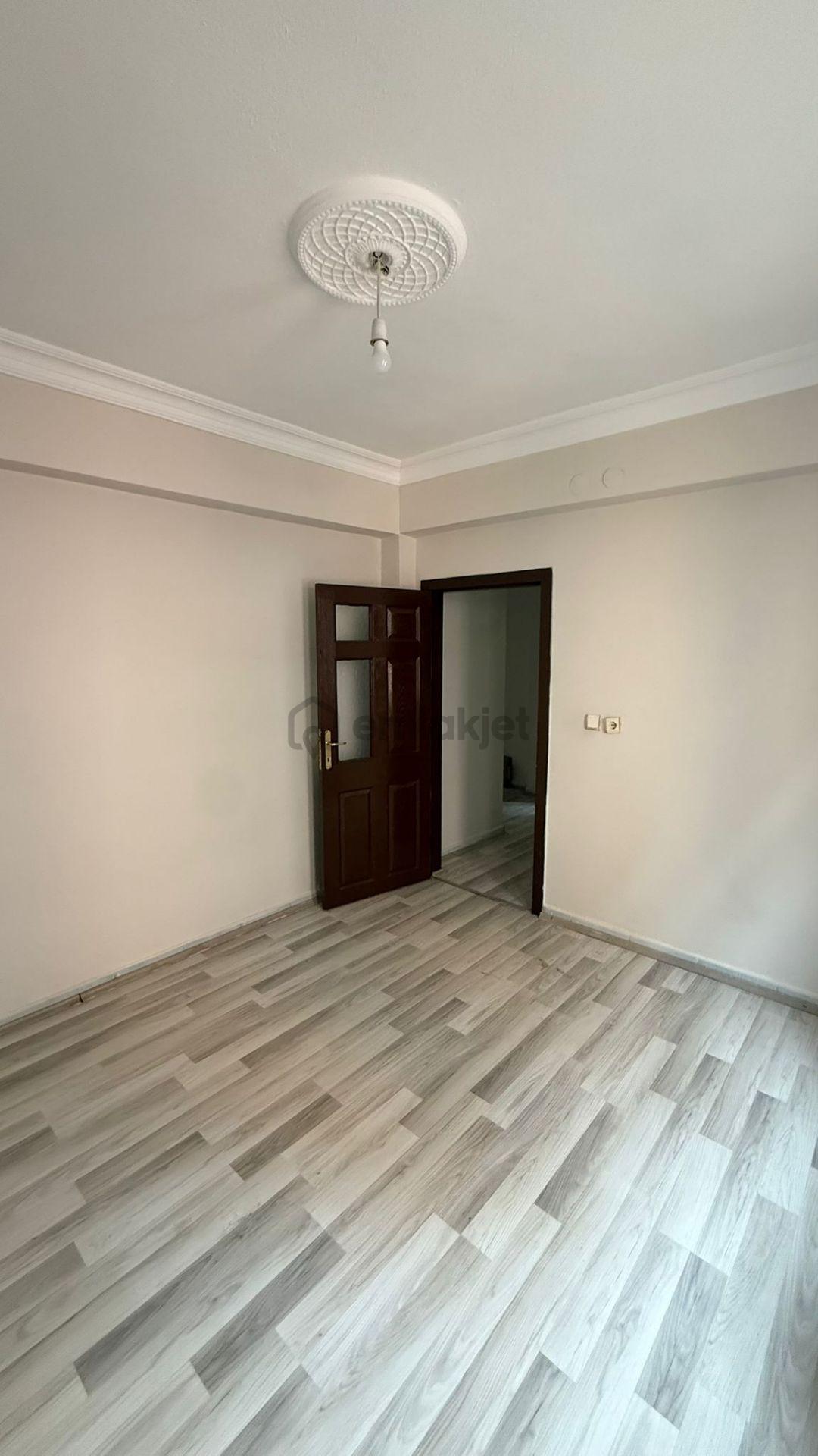 Ankara Polatlı Şehitlik Mahallesinde Kiralık 3+1 Daire - 6