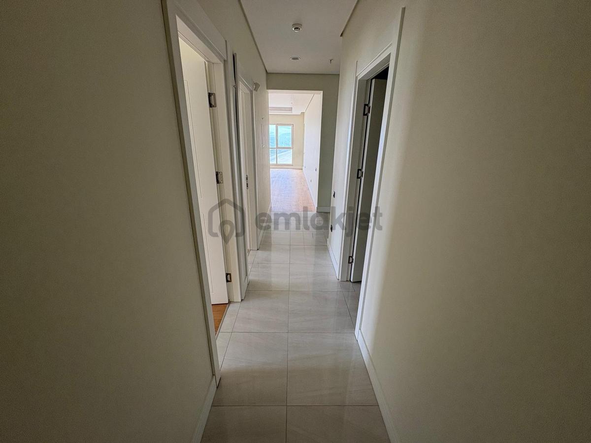| Sinpaş Marina | 3,5+1 | Kiralık Daire | - 18